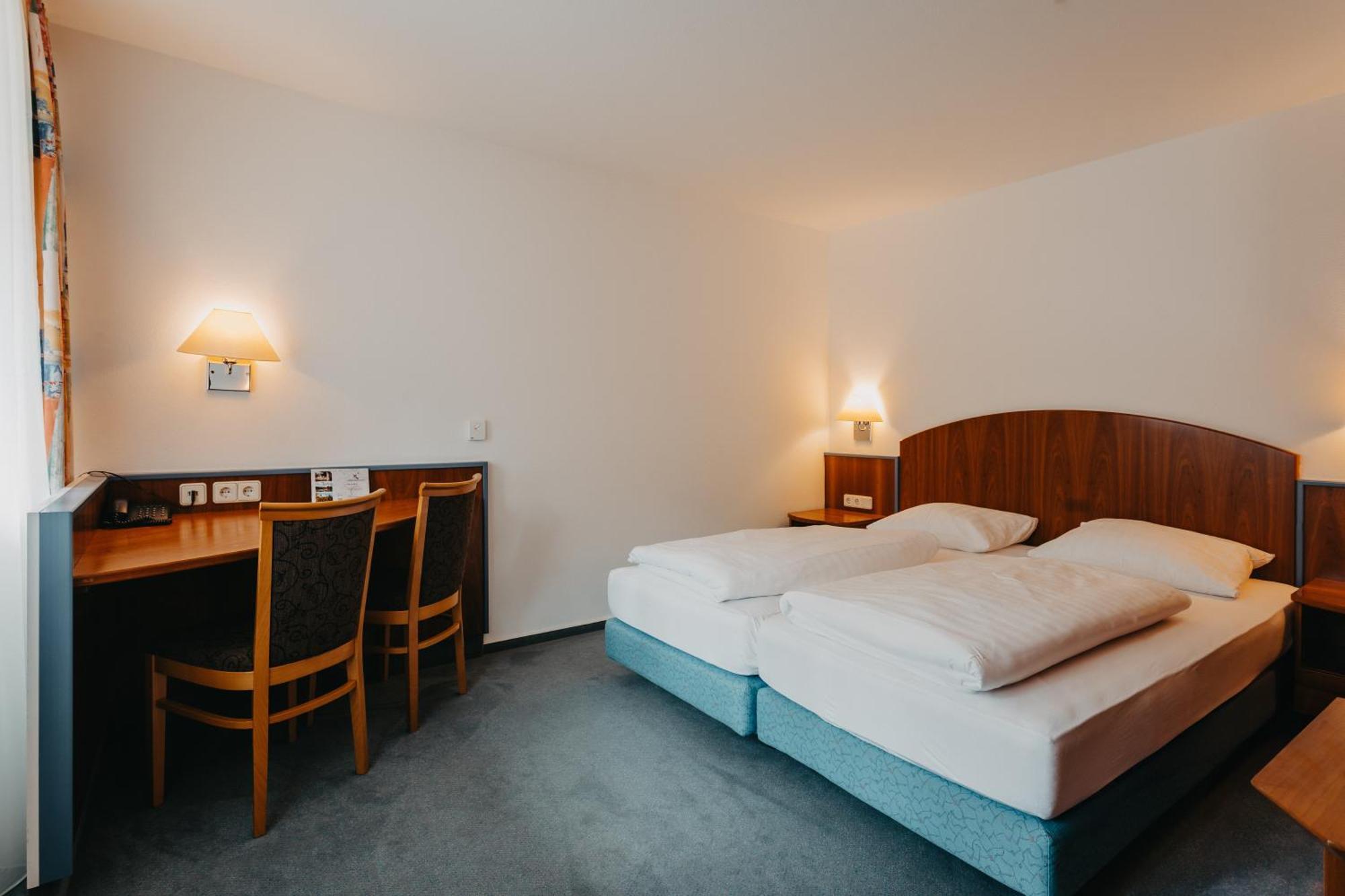 Hirschenwirt Hotell Eichstätt Exteriör bild